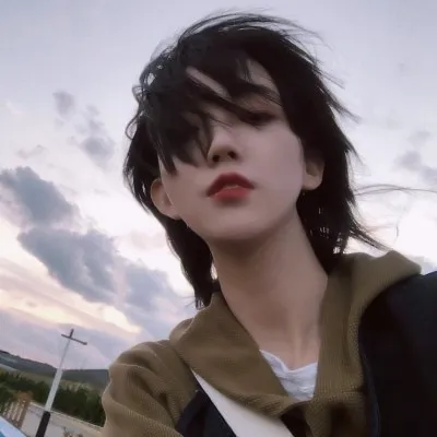 个性头像女微信图片第1张