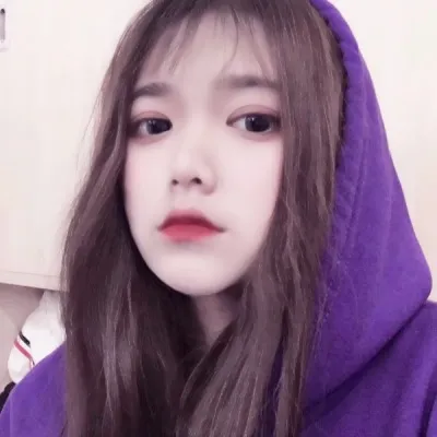 气质优秀个性魅力女头像第1张