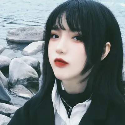 个性微信头像女生时尚第1张