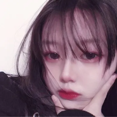 qq女生头像丧个性第1张