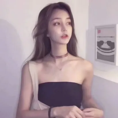 成熟女人个性头像第1张