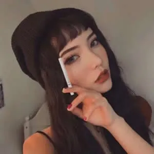 qq头像女生霸气个性第1张