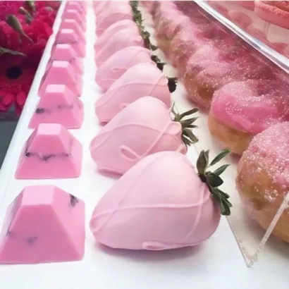 甜甜的女头粉色仙女味背景图片第1张