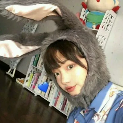 qq头像女生超拽萌可爱图片第1张