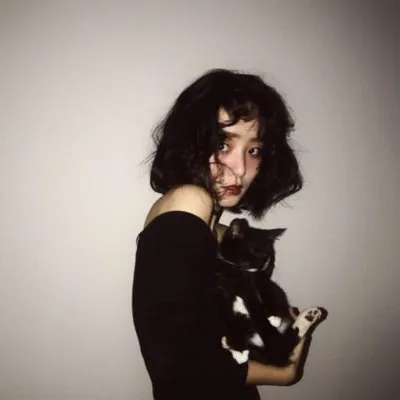 高清个性的暗黑系女生头像图片第1张