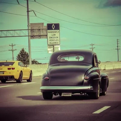 经典的复古轿车汽车QQ微信头像图片第1张