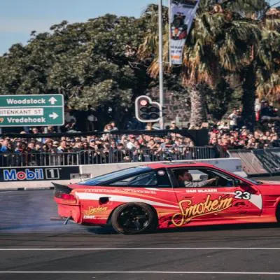 赛车微信头像第1张