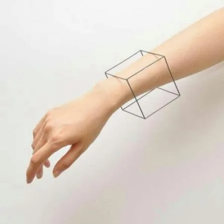 伤感手控头像第1张