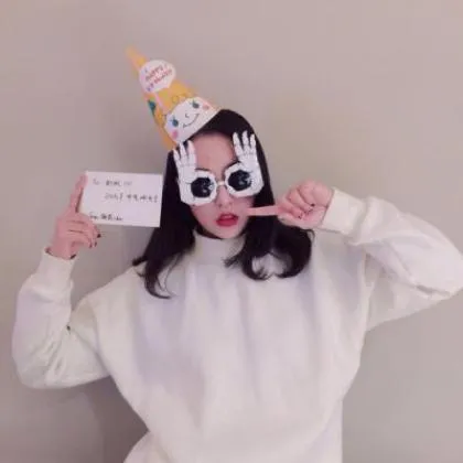 和你相守一辈子情侣头像一男一女分开两张真人第1张