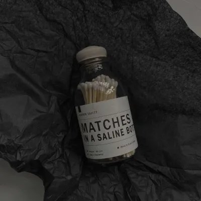 唯美冷色系有点压抑的个性头像第1张