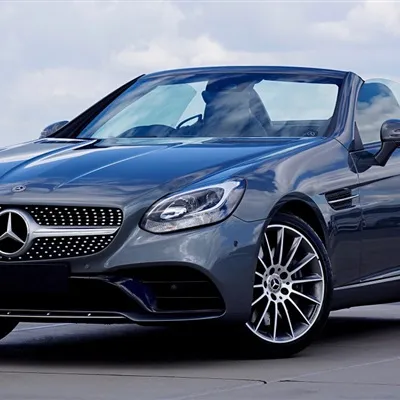 2021最新霸气超高清奔驰汽车微信头像图片第1张